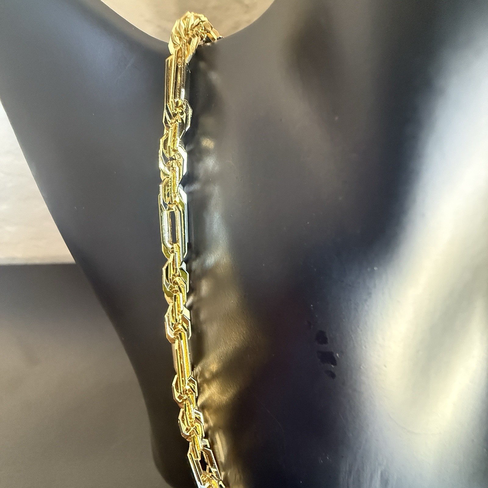 22″ Gold Plated Figaro Chain Link Paperclip Necklace NWOT