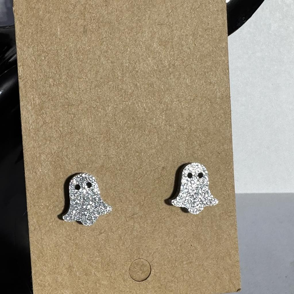 Silver ghost huggie earrings perfect for Halloween – Adult or kids RS5/43
