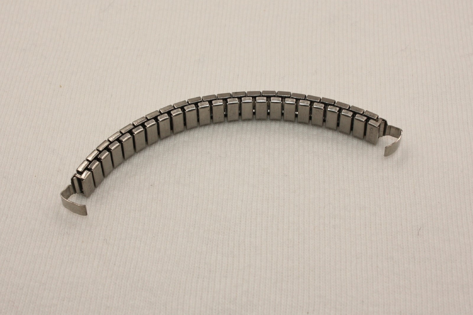 Ladies Replacement Stretch Expansion Watchband for Native American Watch Tips