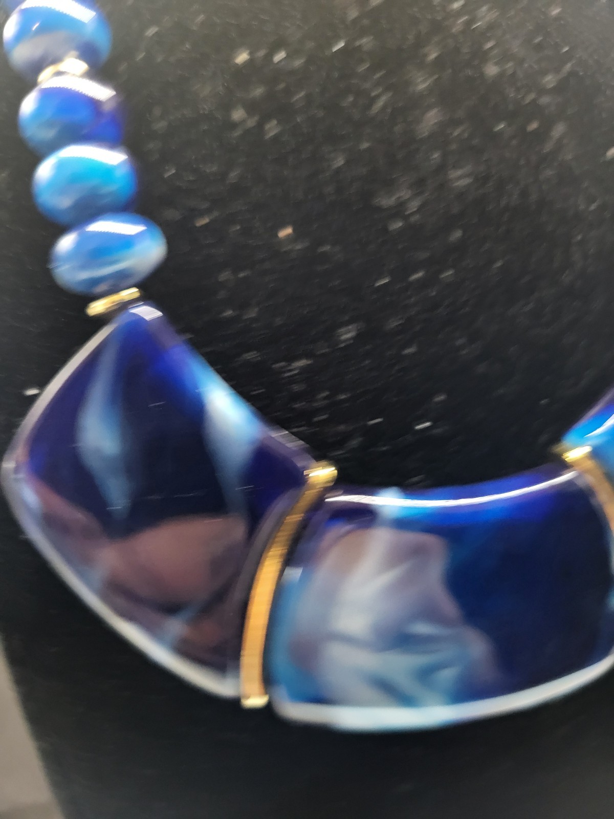 Vintage Blue Plastic Bead Necklace Chunky Statement Acrylic Lucite Style