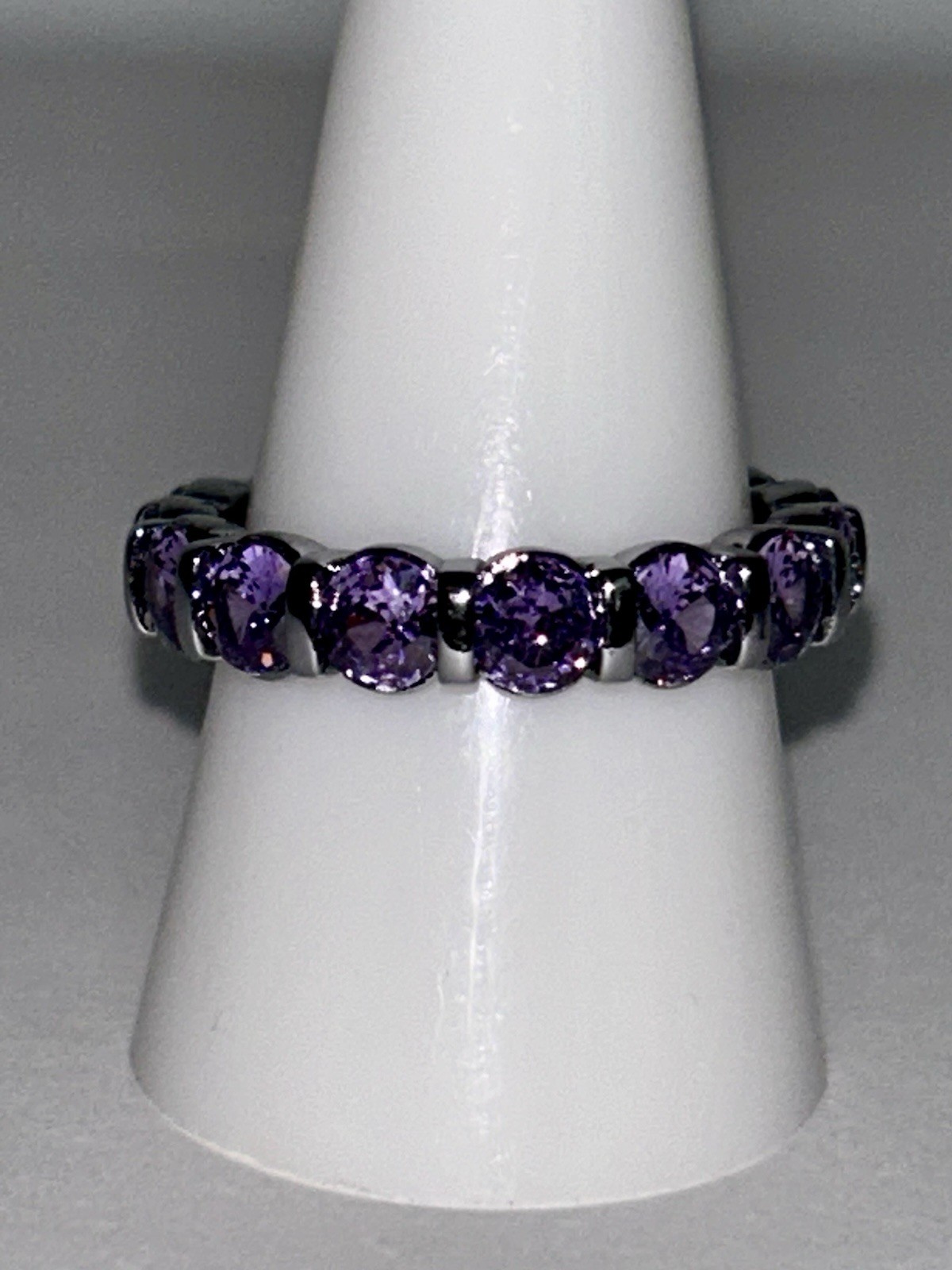 Size 9 BRIGHT HORIZONS Purple Topaz CZ Band Ring on HEMATITE Bomb Party NEW!