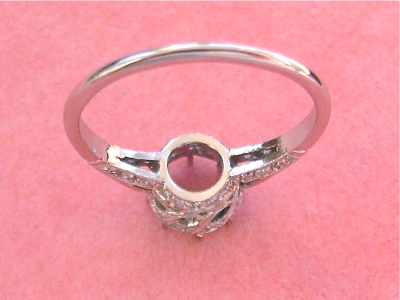 ANTIQUE STYLE 1 ct (6.5mm) SOLITAIRE DIAMOND PLATINUM ENGAGEMENT RING MOUNTING