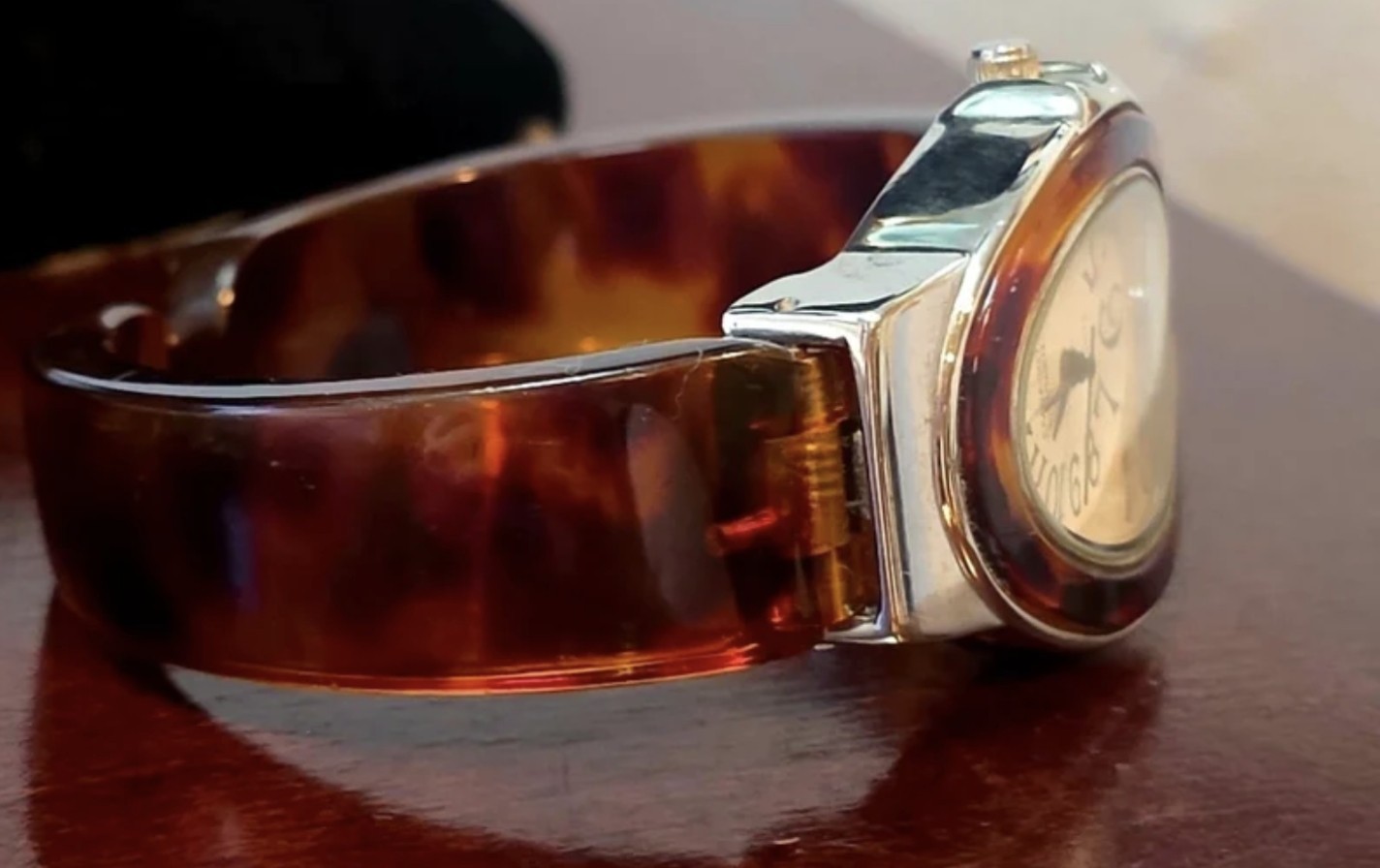 Embassy by Gruen Tortoise Shell Bangle Watch – New Battery!
