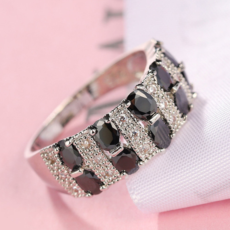 19.50 Cts White And black Color Onlyx Fire Topaz Gemstone Silver Woman Sz 6-10