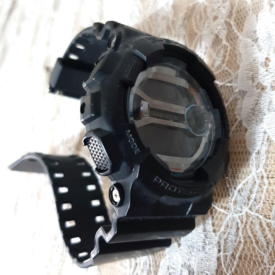 ✨Good working condition✨CASIO G-SHOCK✨Men’s digital watch GD-110