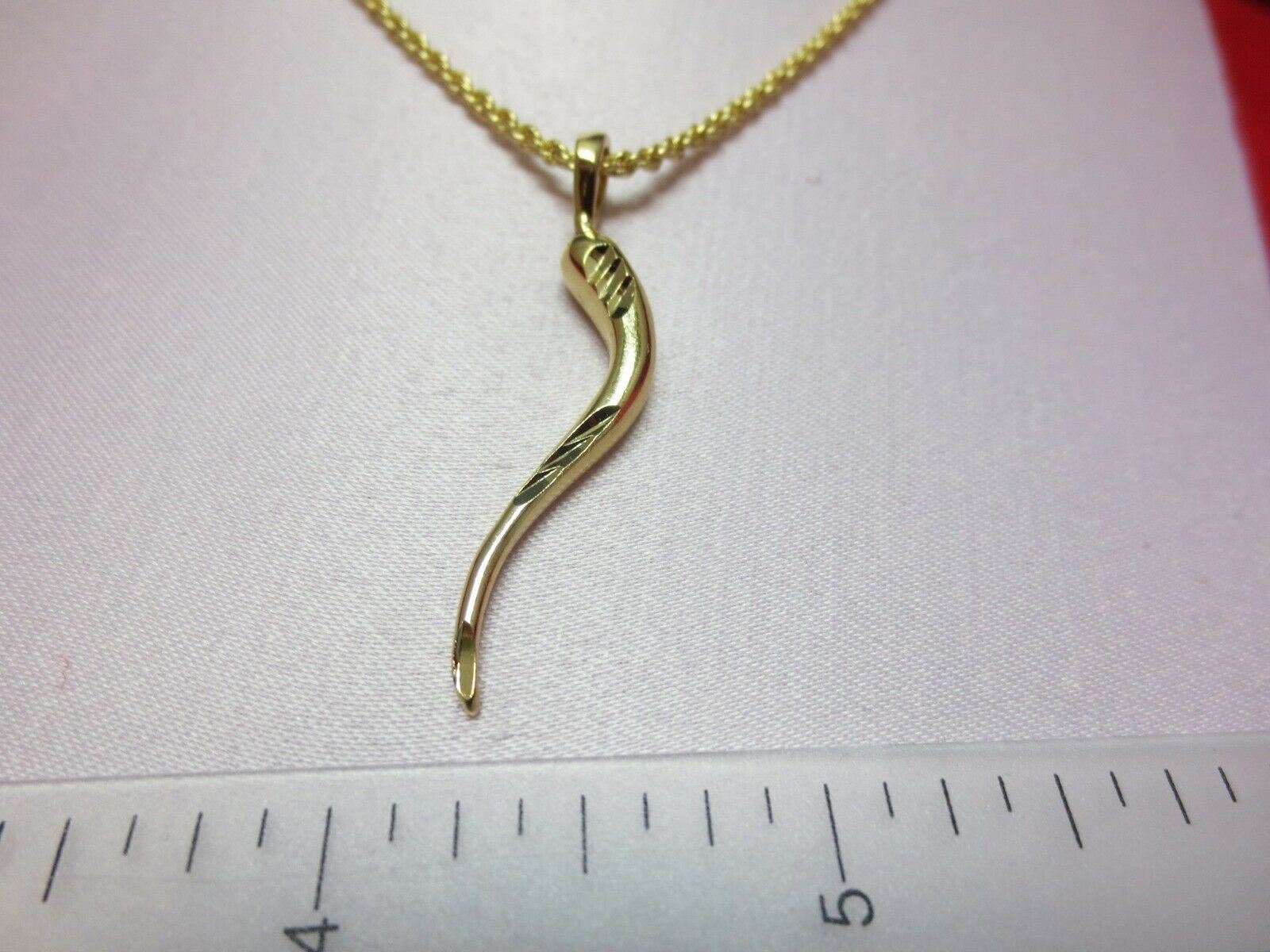 14 KT GOLD PLATED ITALIAN HORN CHARM WITH 16-30 INCH ROPE CHAIN SET- 2208