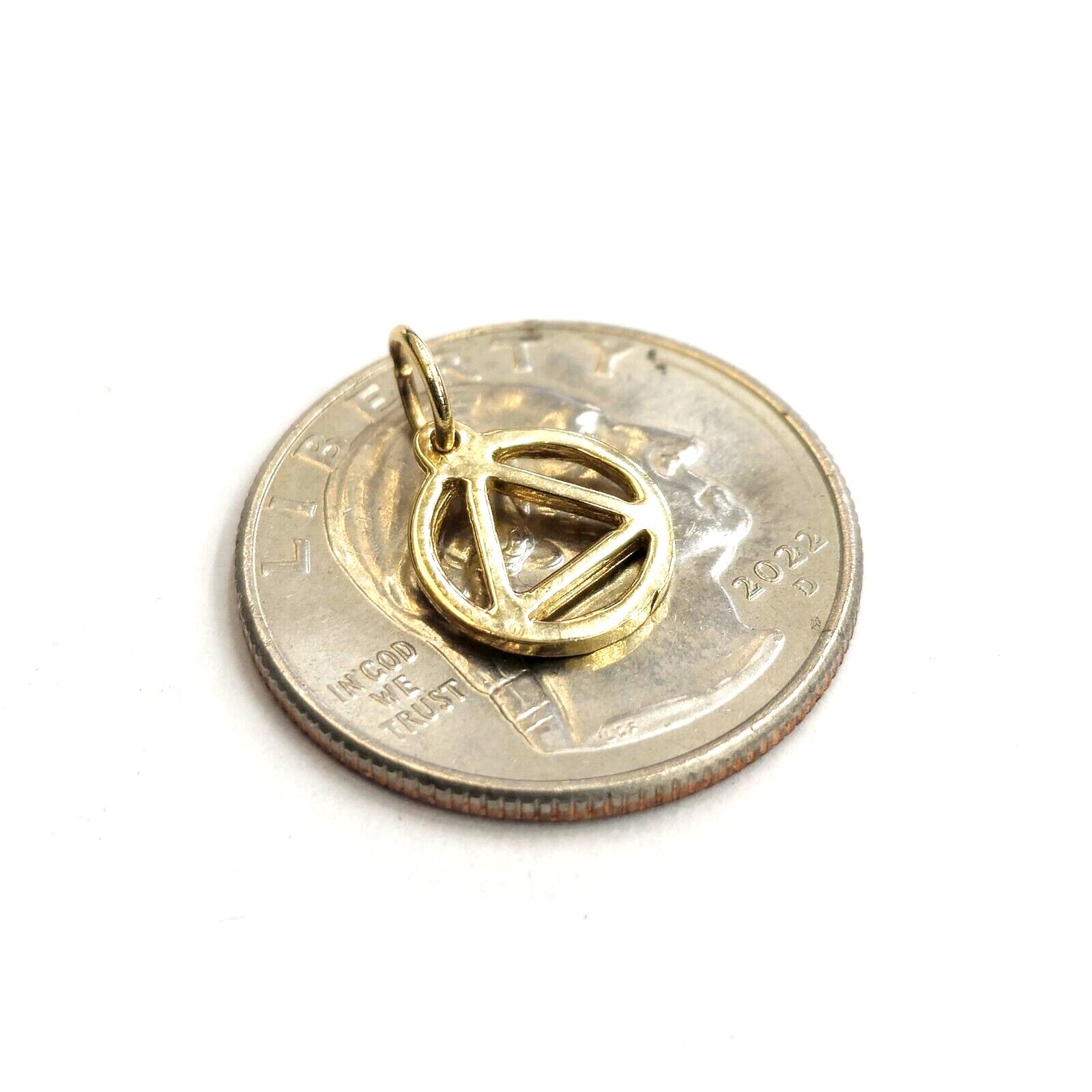 14k yellow Gold Tiny Alcoholics Anonymous circle triangle AA Symbol Pendant 0.7g