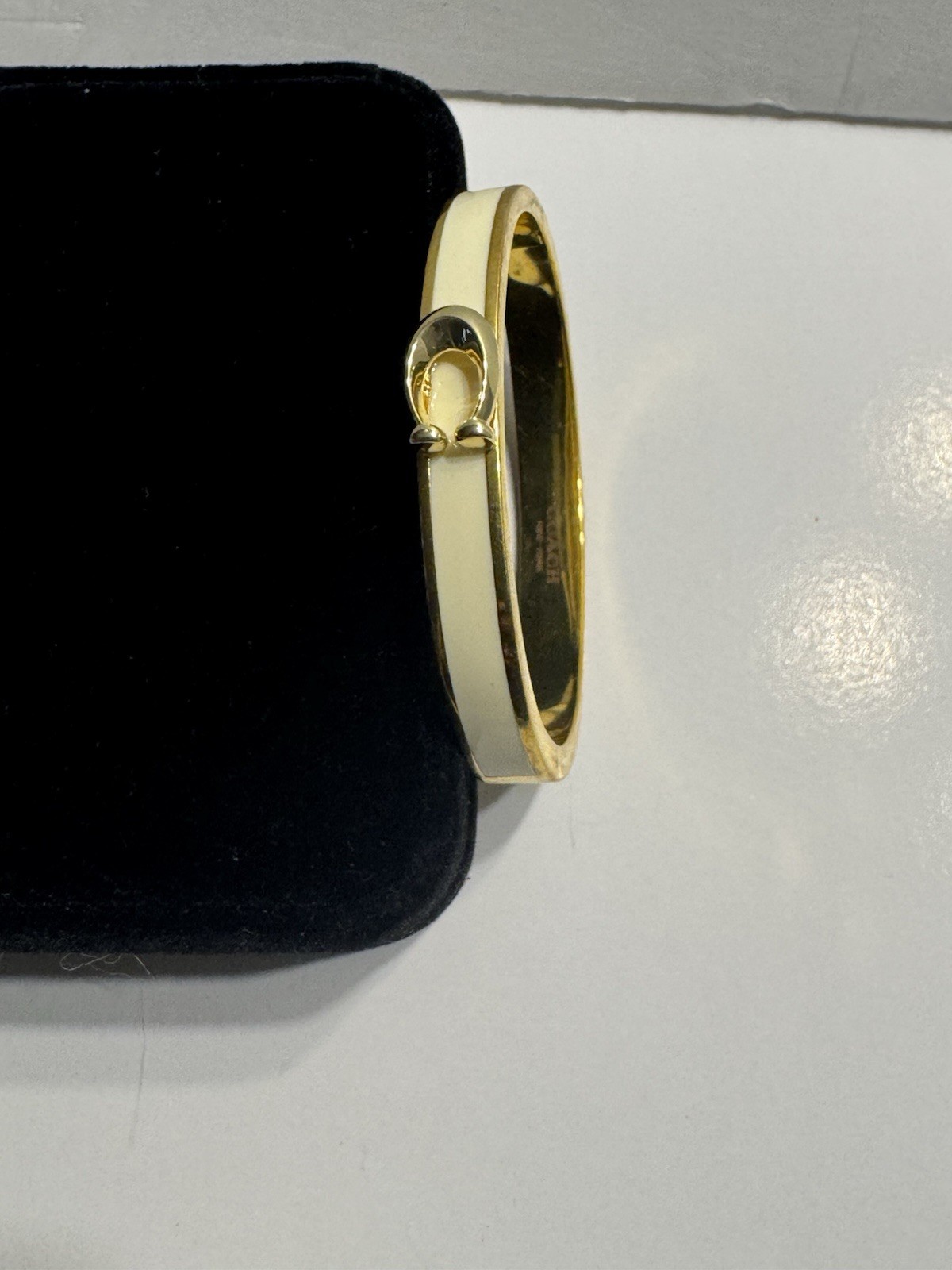 Coach Gold Tone White Enamel Oval Bangle Bracelet Signed No Stone