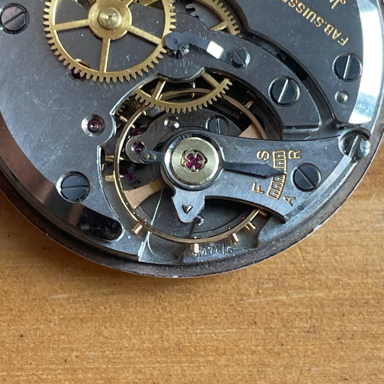JAEGER LECOULTRE MANUAL WIND CALIBER k478 C GOOD BALANCE MOVEMENT FOR REPAIR