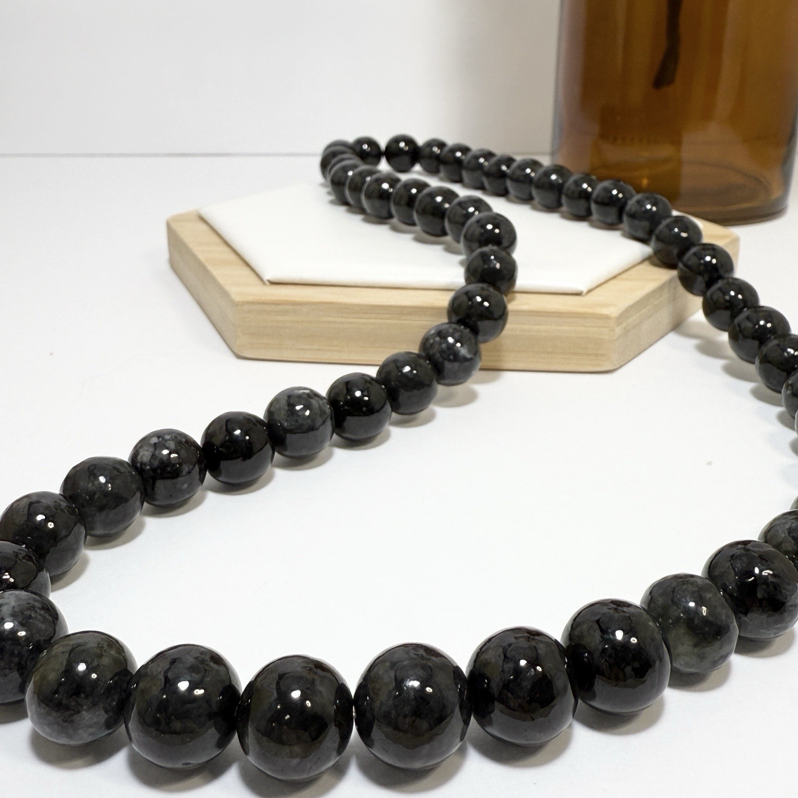 Wuji Jadeite 24IN No Closure Bead Necklace 13MM w/Certificate