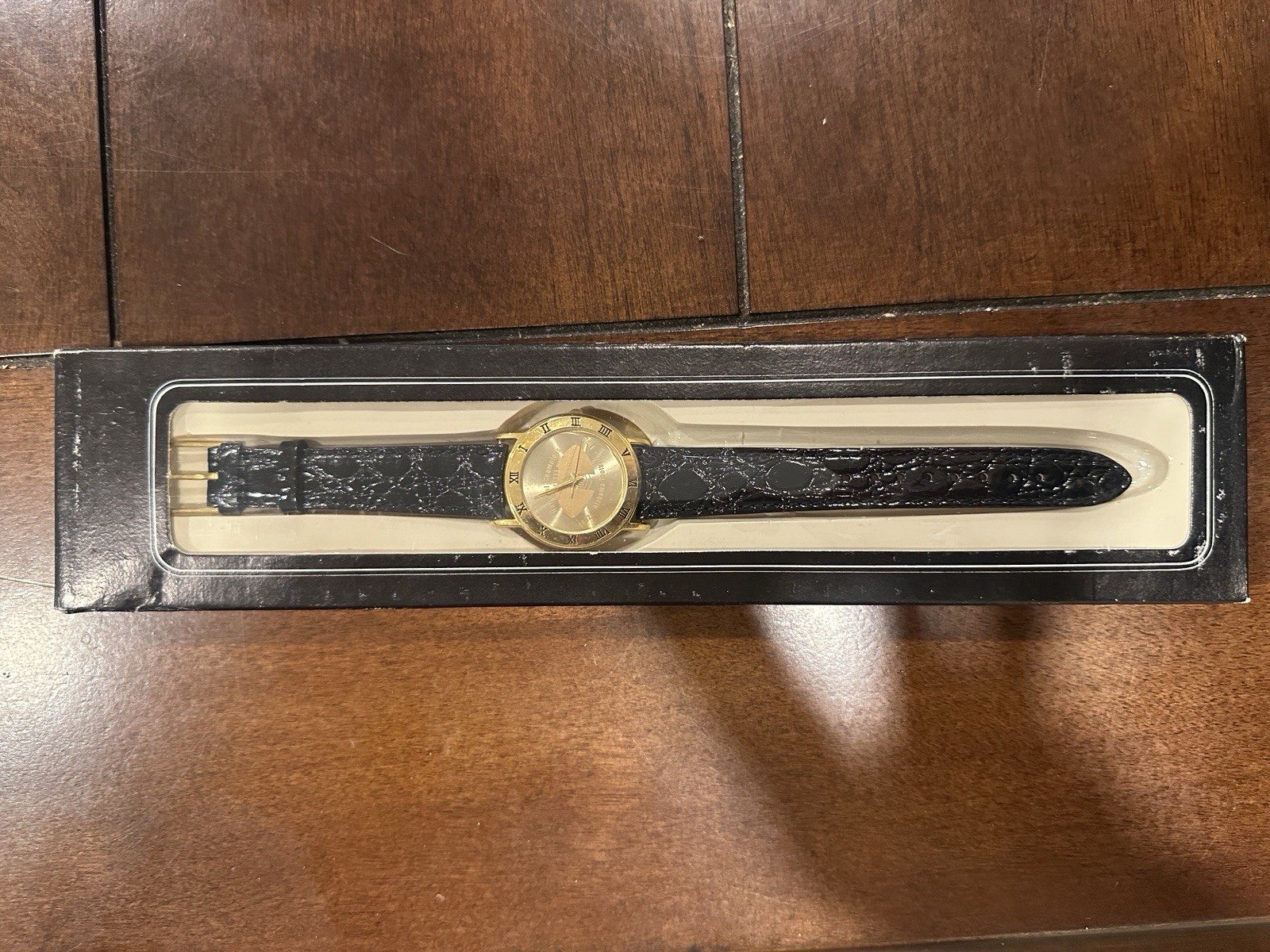 Collegiate Products Alabama Quartz Watch Gold Dial Black Leather Strap 32mm Box