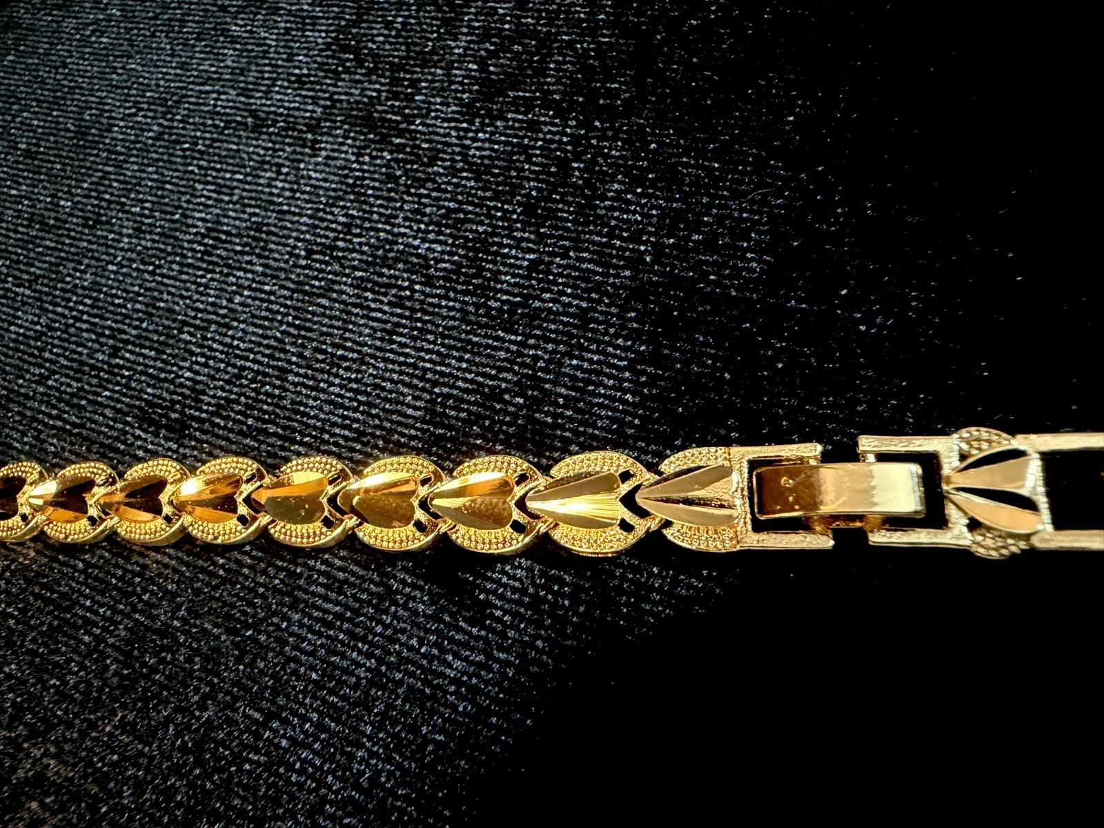 14K Gold Filled Curb Link Chain Bracelet 7-8in 8MM Box Clasp