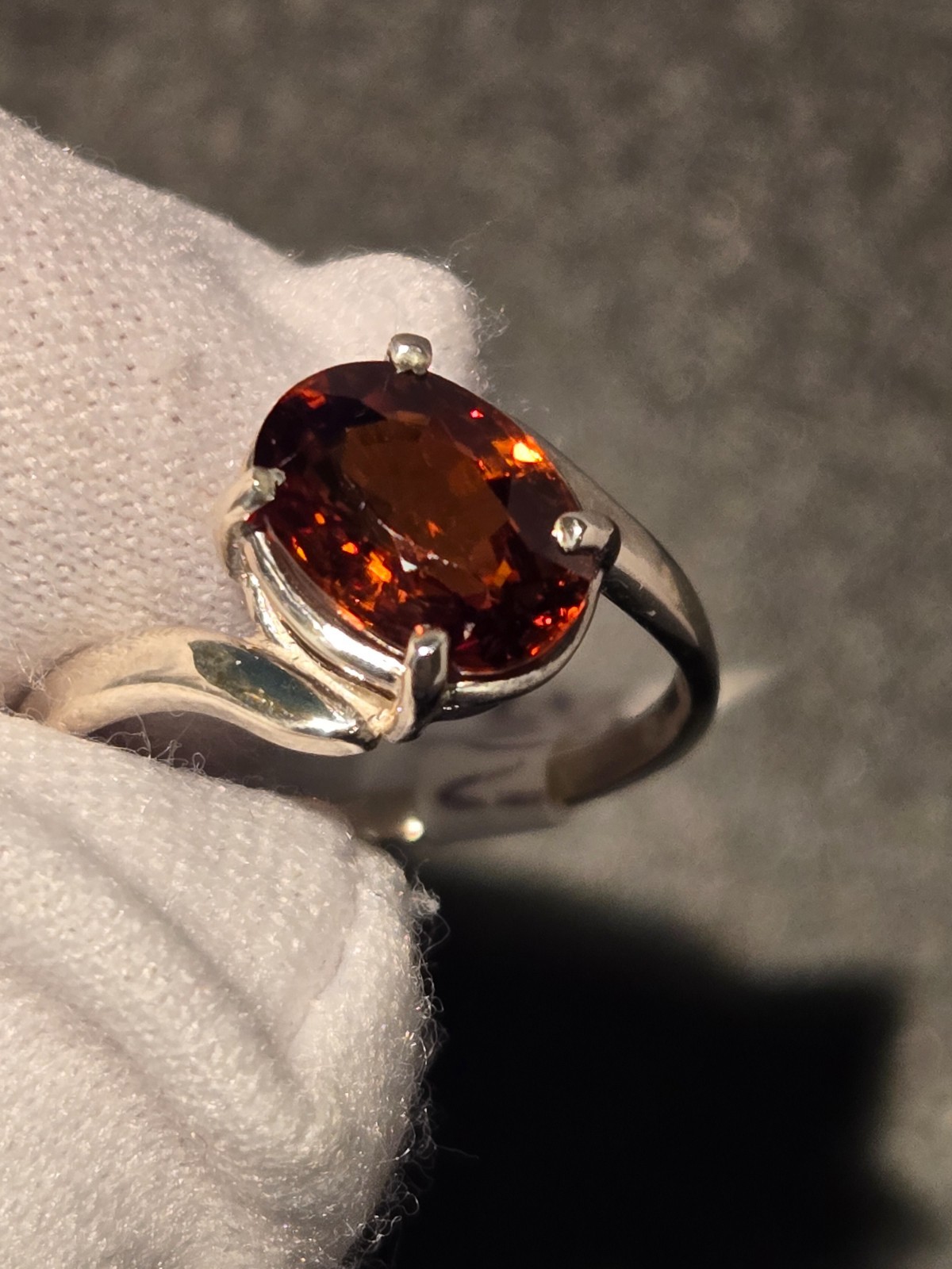 FINE IMPERIAL ZIRCON STERLING SILVER RING! 2.86CT, RICH COLOR, DEPTH, LUSTER!!