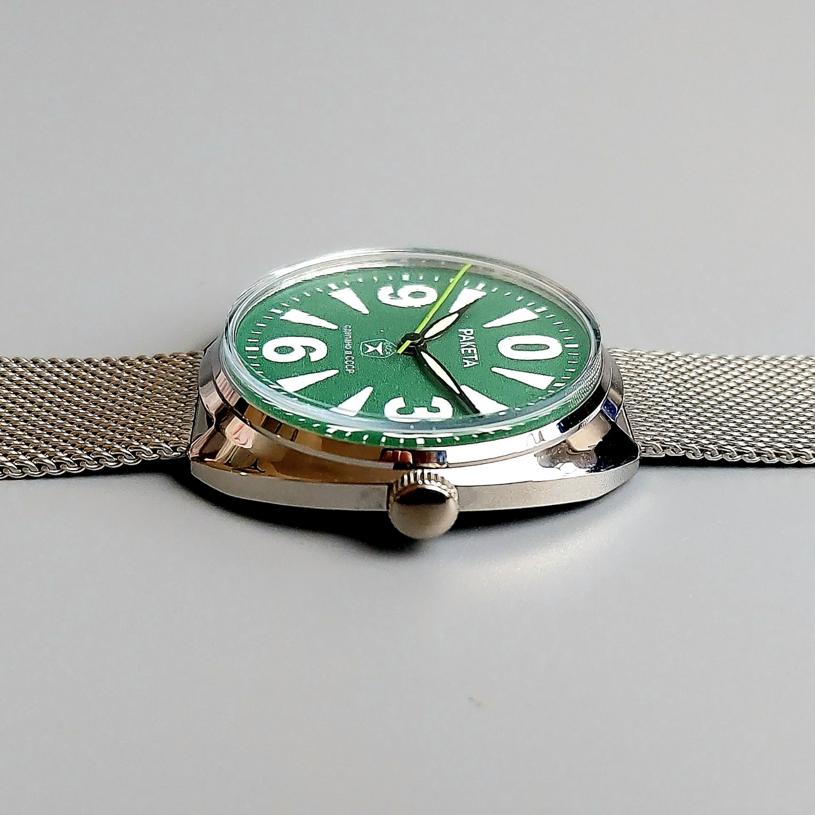Vintage Men’s Wristwatch Raketa BIG ZERO Soviet Mechanical Watch Green Dial