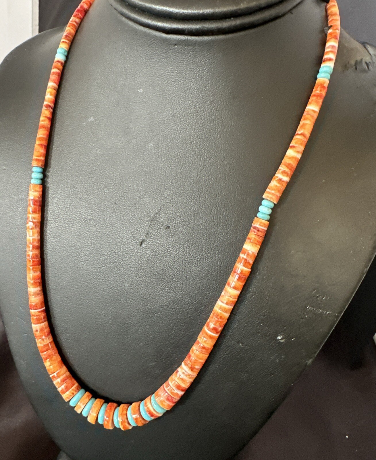 USA Spiny Oyster Turquoise Graduated Navajo Sterling Silver Necklace 18273