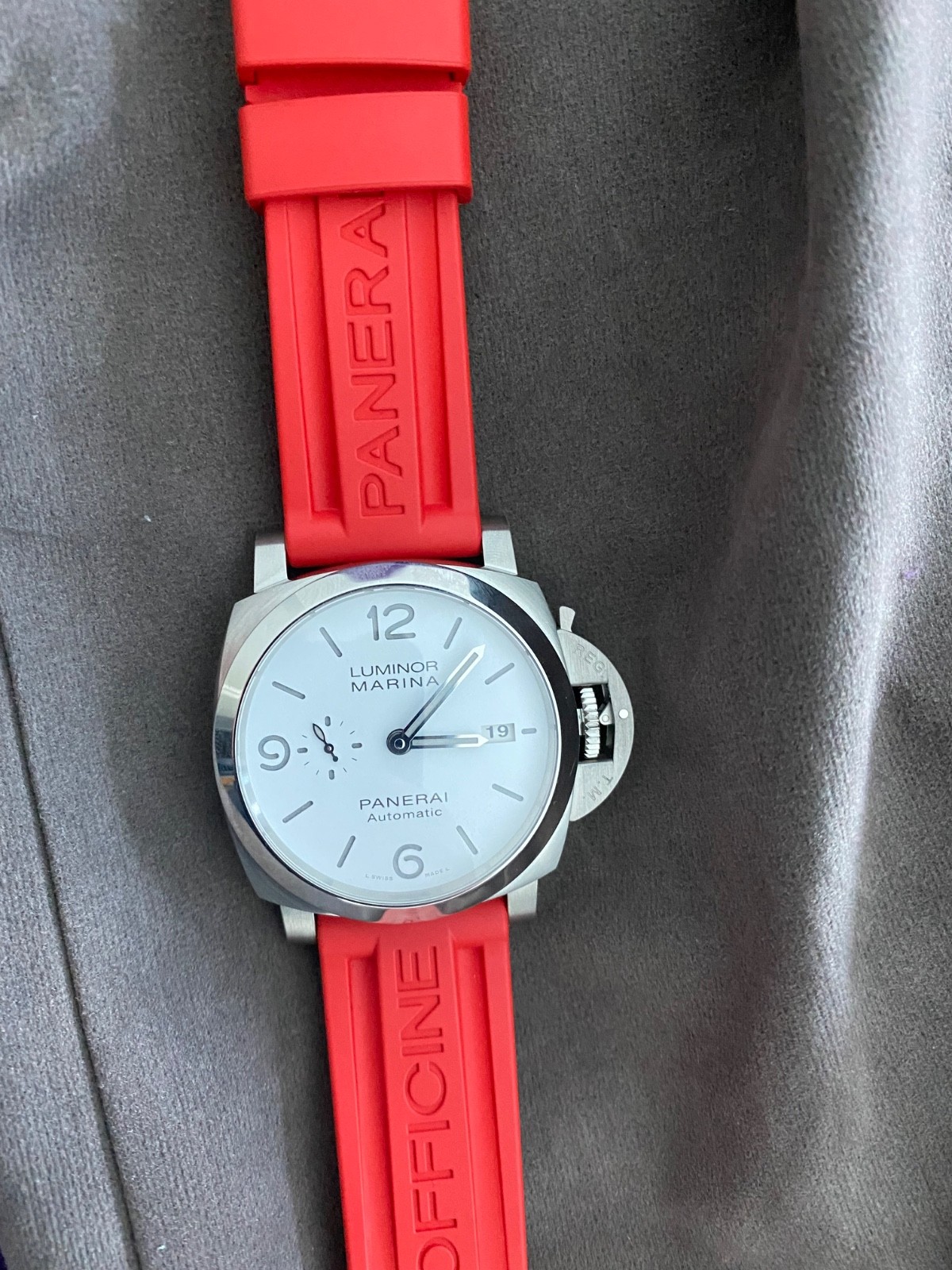 Paneria PAM01314 • Excellent Condition Full set warranty until 2031 & 4 bands