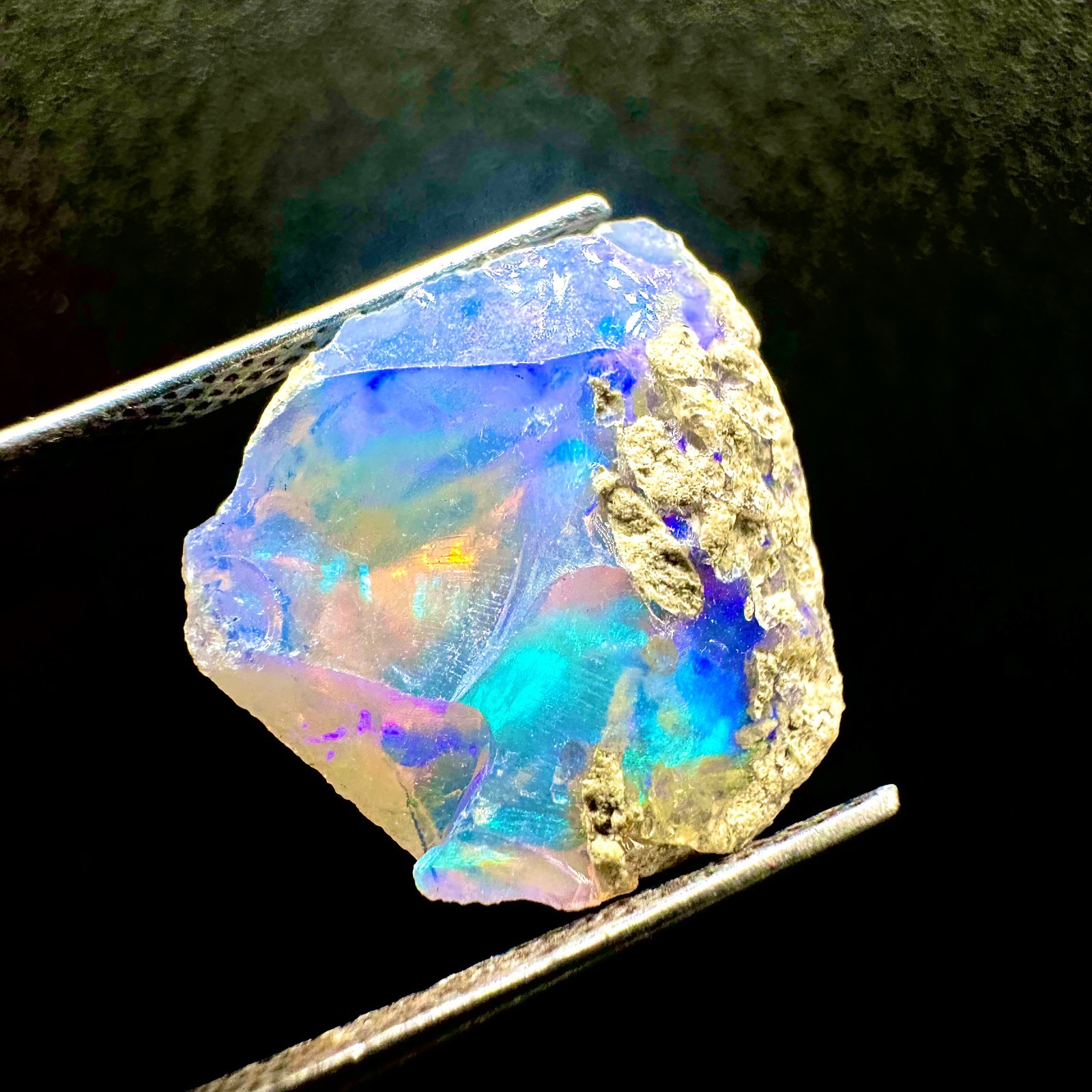 7.35 CTS Natural Ethiopian Opal Rough, Crystal Raw Welo Fire Opal Rough Gemstone