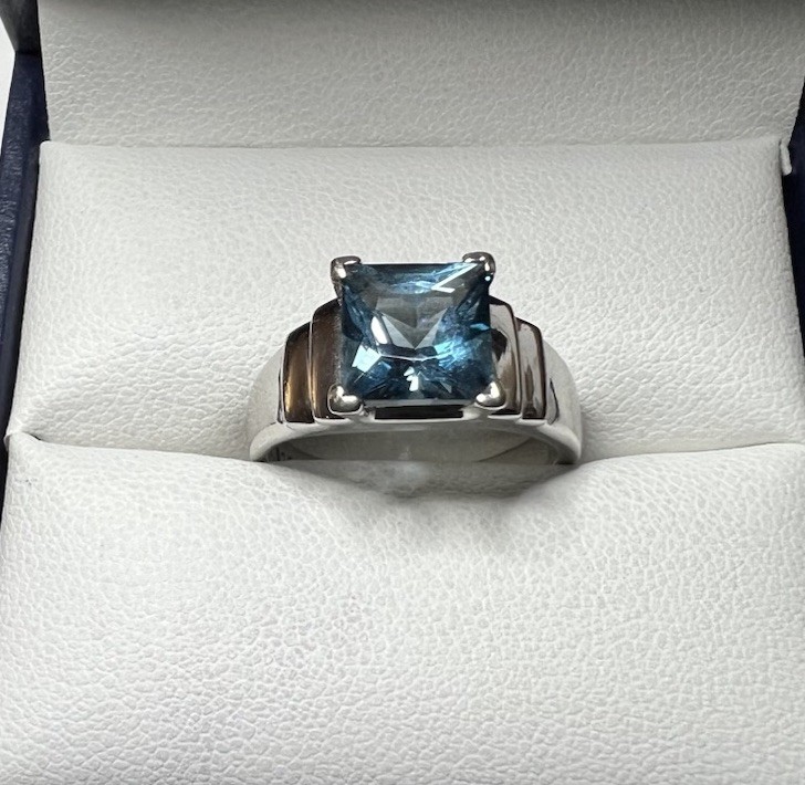 Vintage Sterling Silver 925 Signed Square Blue Topaz Prong Set Ring, Size 7.5