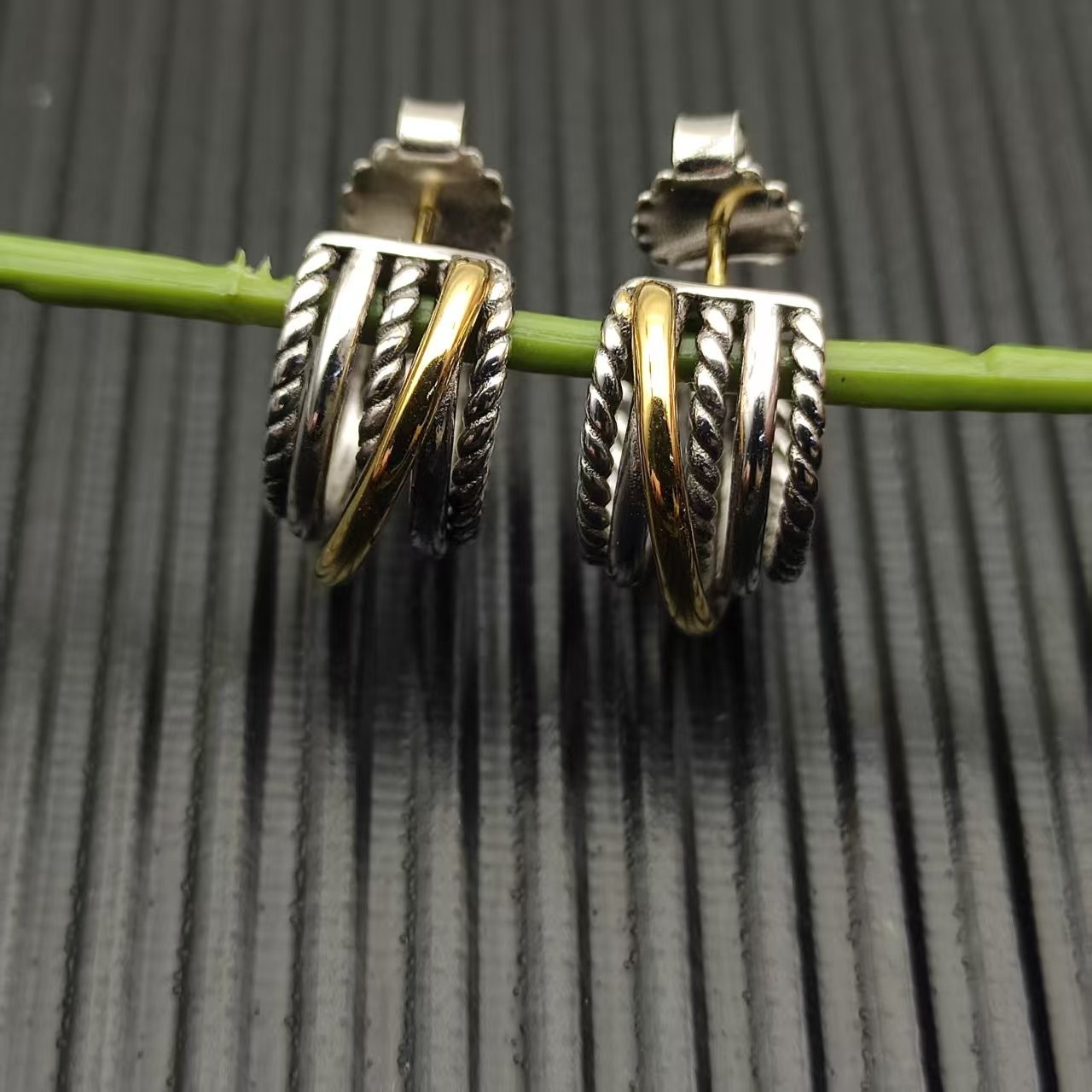 David Yurman Crossover Hoops 925 Sterling Silver 18K Gold Twisted Cable Earring
