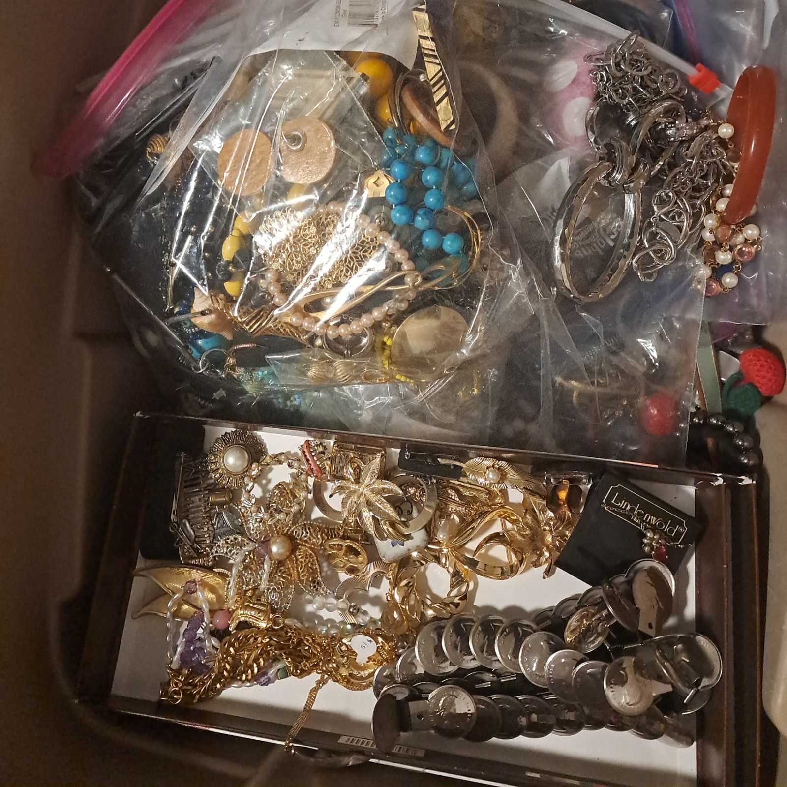 hoarder Estate Jewelry Necklaces Bracelets Earrings rings unsearched