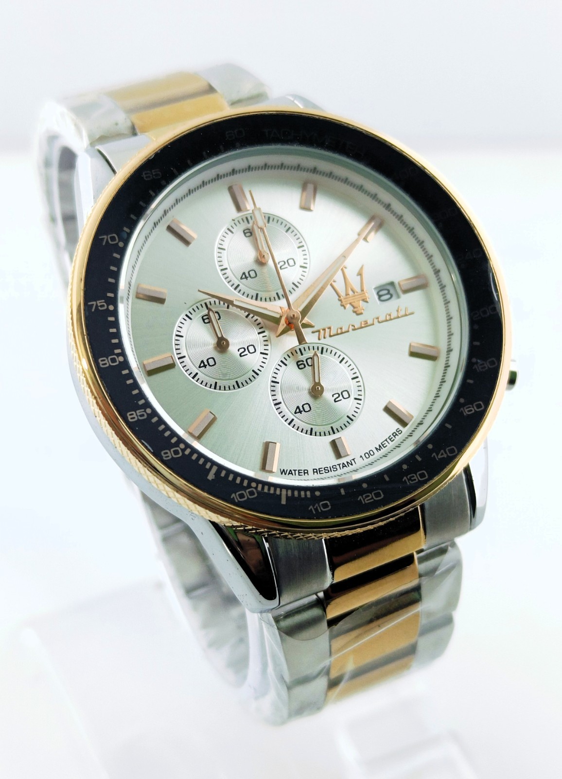 Awesome Maserati Chronograph Date Indicator Quartz Analog Men’s Wrist Watch