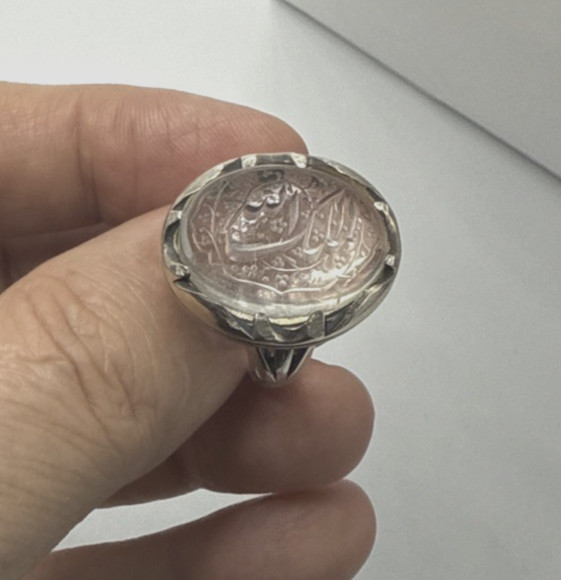 HAND ENGRAVED MEN’S RING مُلكُ الله ON A DOUR NAJAF نقش يدوي على النجف