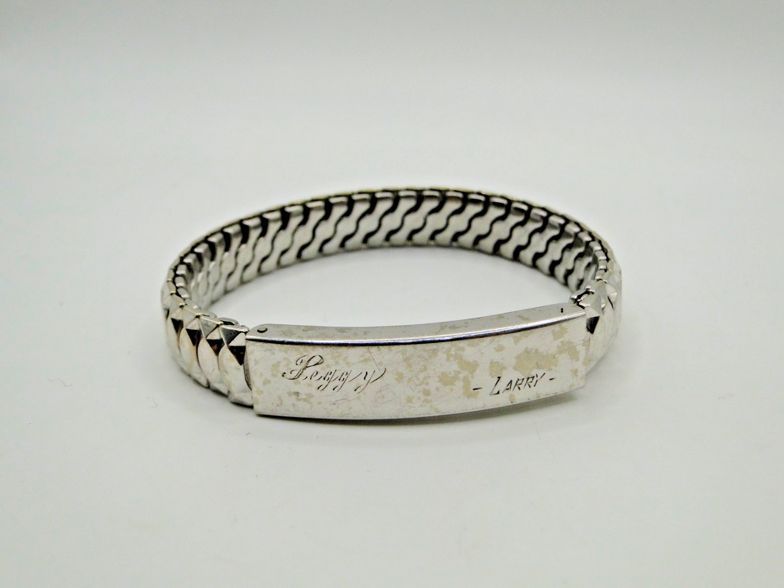 Vintage 1950-60’s Speidel ID Bracelet with Hidden Photoframe