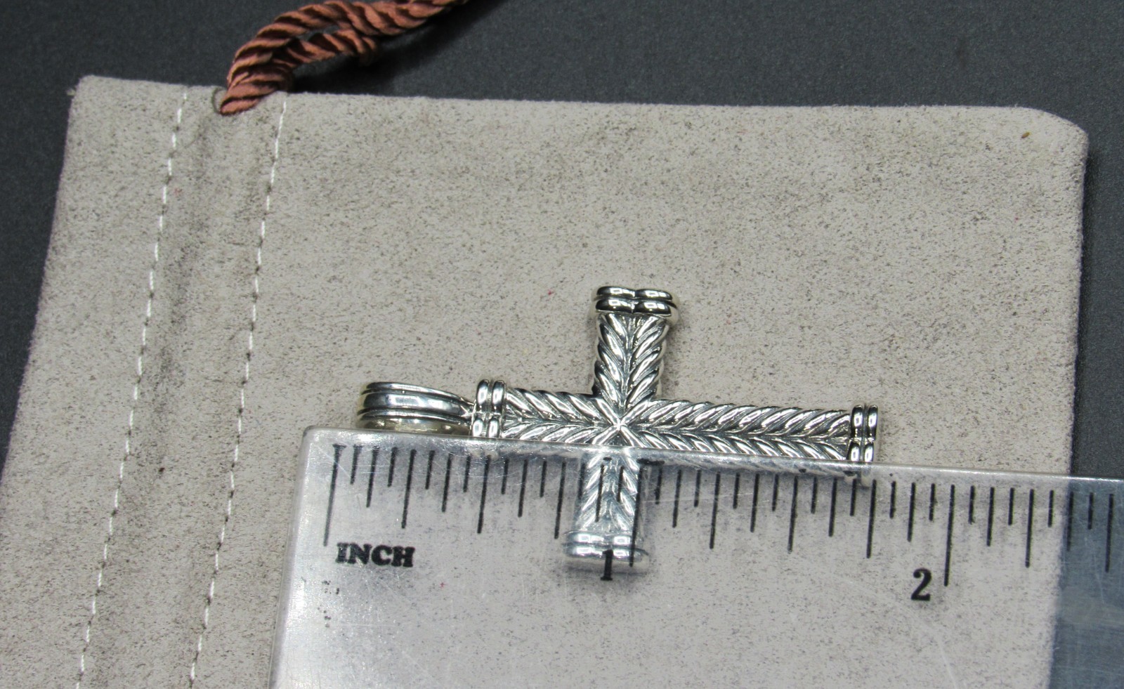 DAVID YURMAN CROSS CHEVRON PENDANT