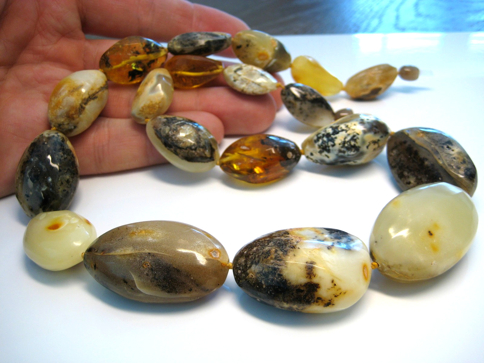 Genuine Huge Massive Amber Baltic Amber Necklace 76.2 grams 22.5 in !!!