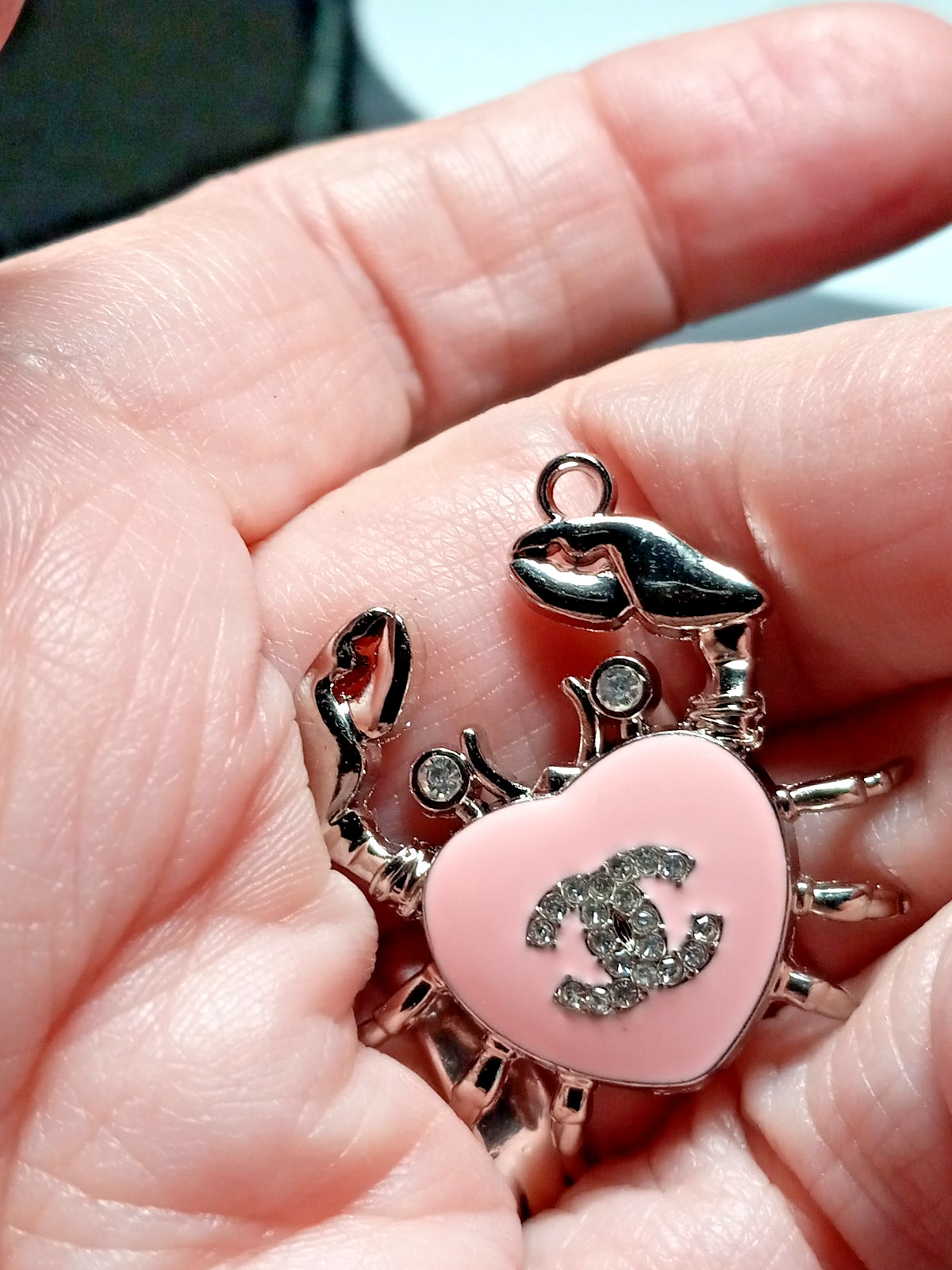 Designer Zipper Pull Silver Tone & Pink Crab Pendant w/ faux Diamonds