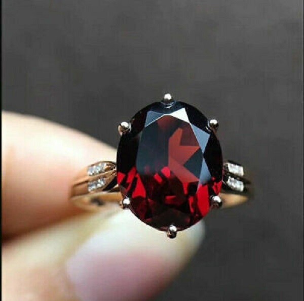 2Ct Oval Cut Red Garnet Solitaire Women’s Engagement Ring 14K Yellow Gold Finish
