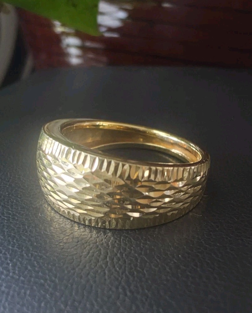 RL Italy 10k Solid Yellow Gold Textured Large Band Ring Size 9