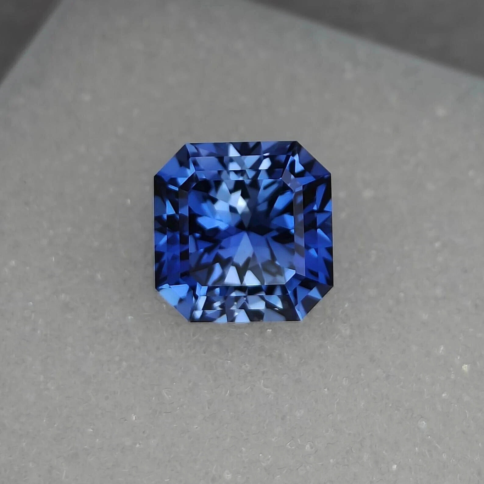 Natural Kashmiri Blue Sapphire Asscher Cut AAA+ 9-11Ct Certified Loose Gemstone
