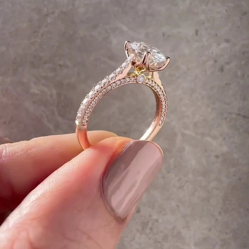 IGI 2.00 CT Oval Cut VS1 Lab Grown Diamond Solitaire Wedding Ring 14K Rose Gold