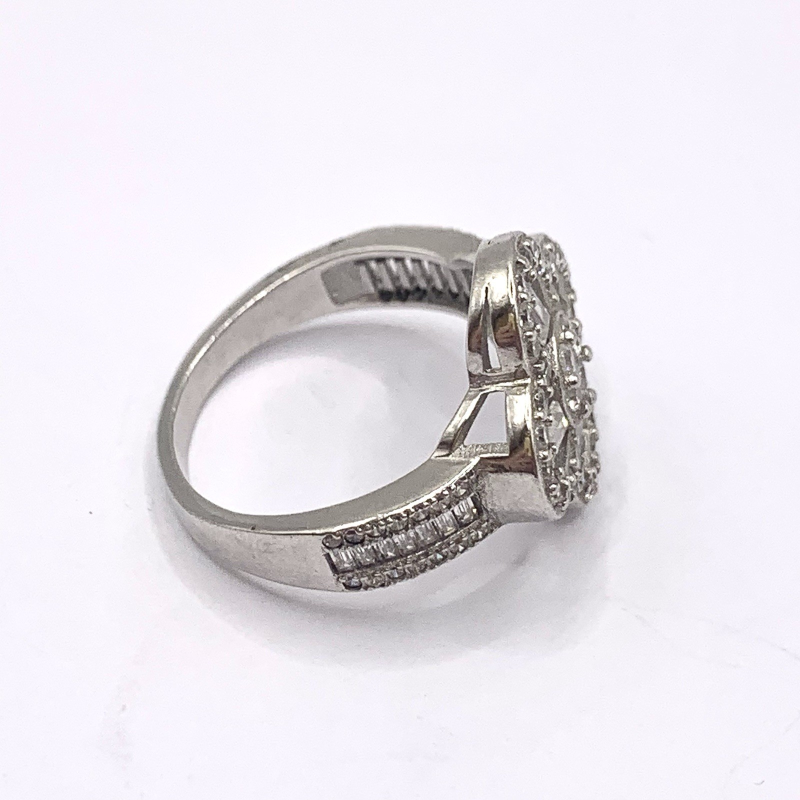 CZ Cluster 925 Sterling Silver Ring Ornate Flower Round Baguette Cut – Size P