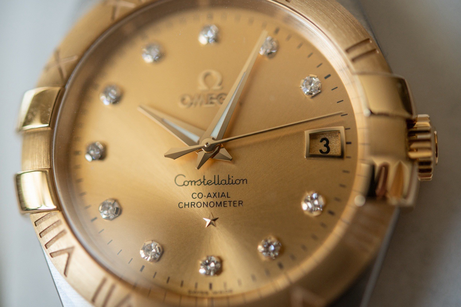 OMEGA Constellation Co-Axial Chronometer Date 35mm Gold Diamond Dial Box