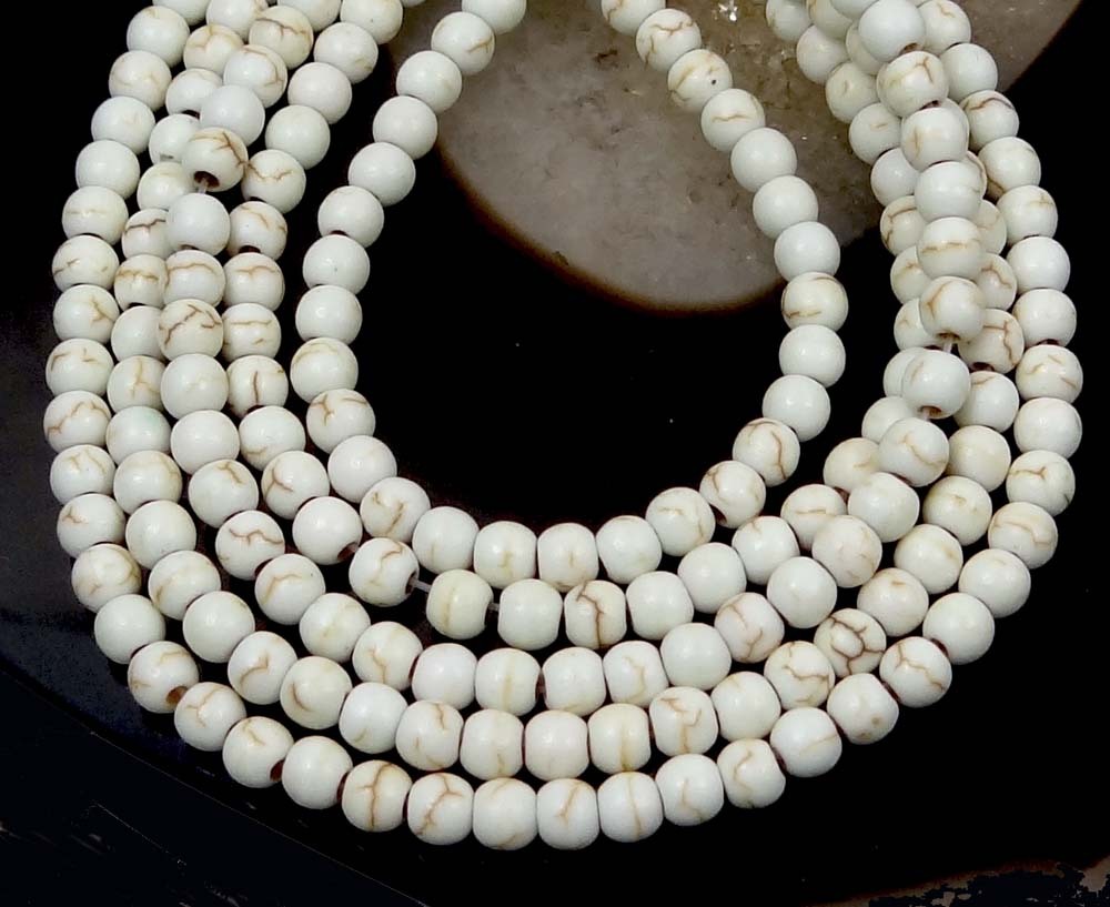 4mm White Howlite Turquoise Round Beads 15.5″