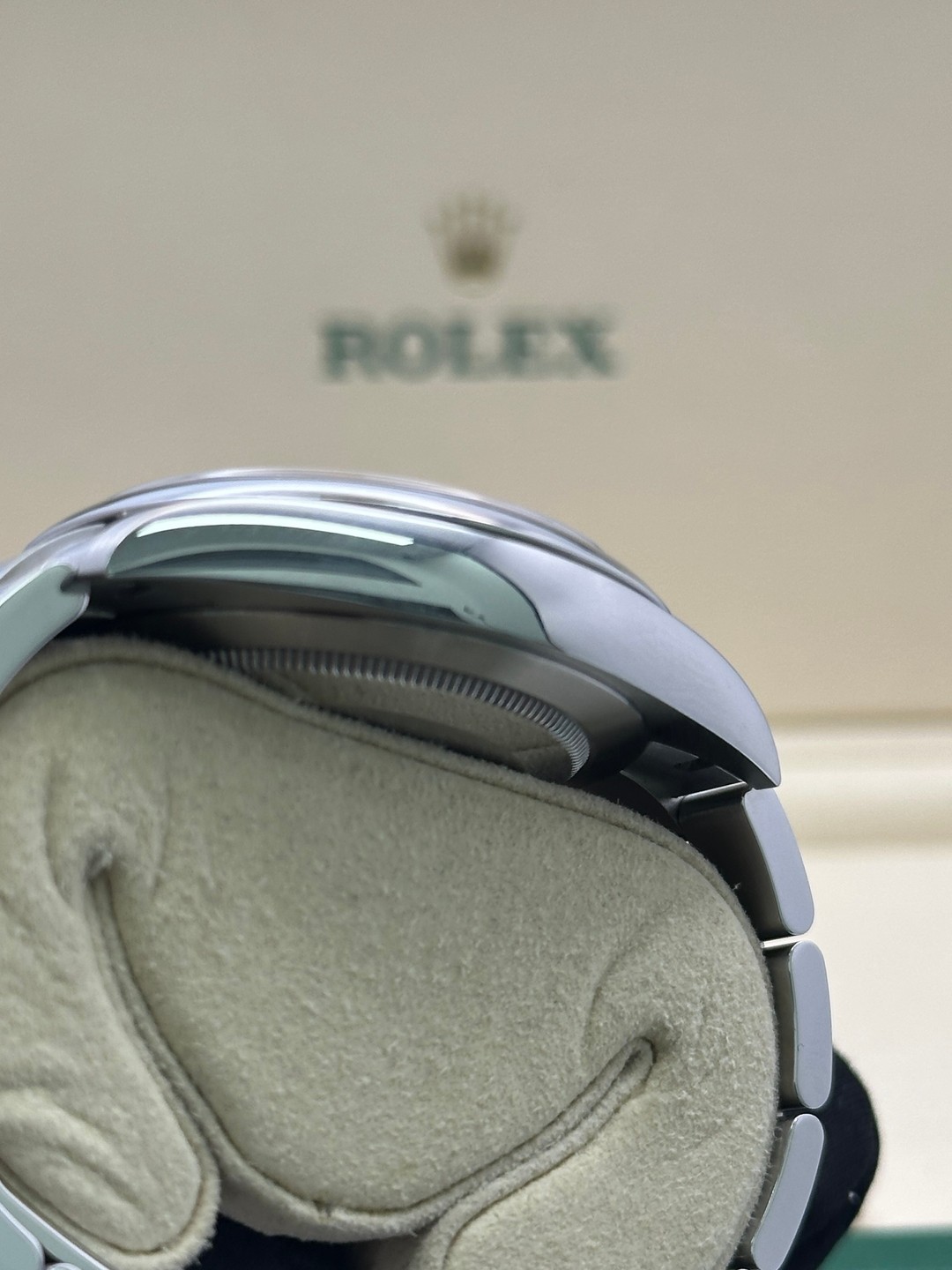 Rolex 124300 Blue
