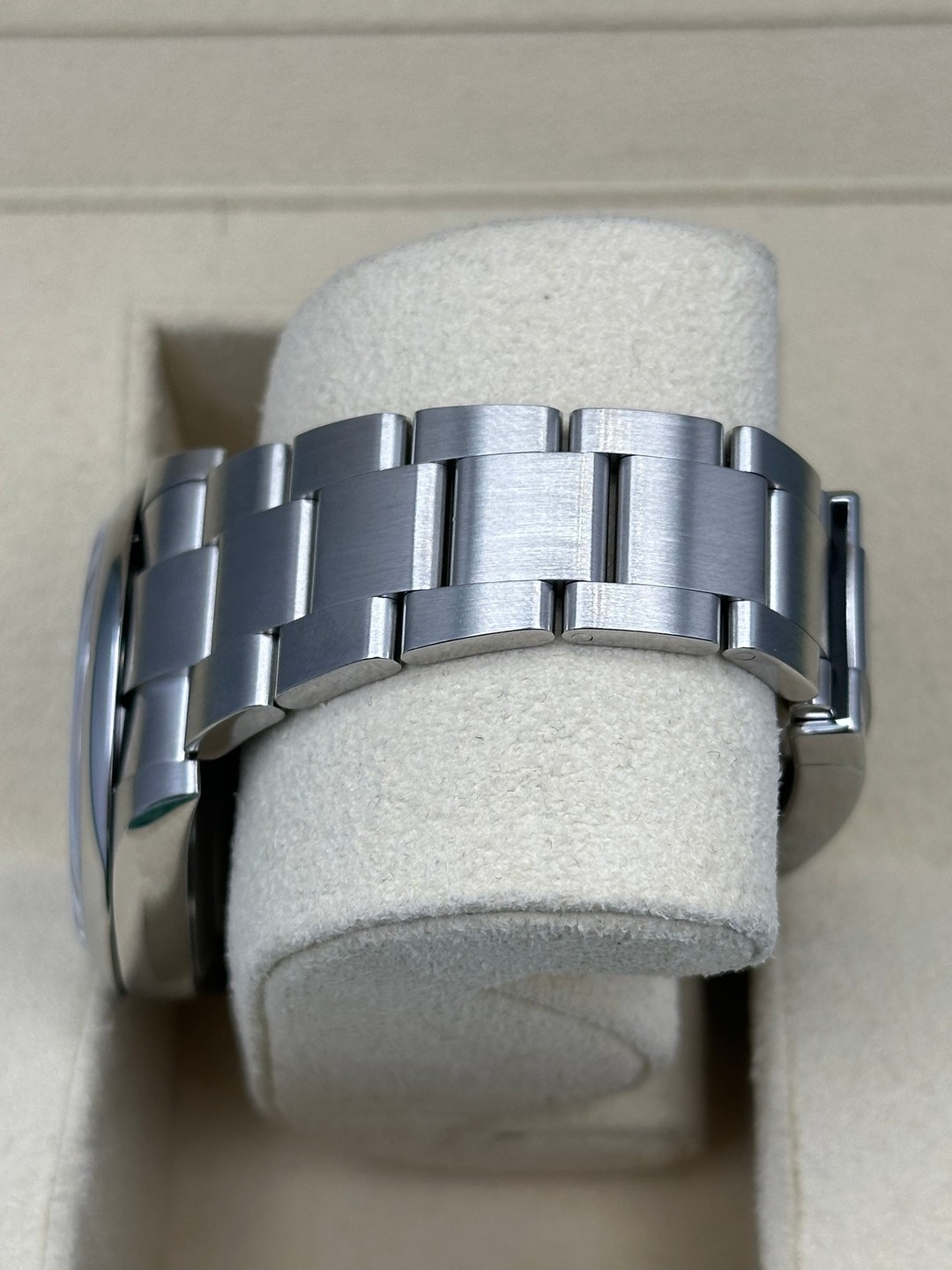 Rolex 124300 Blue