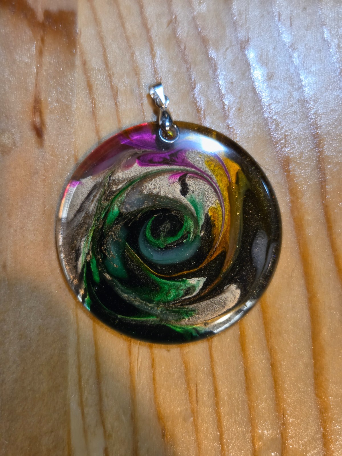 OOAK Petri Effect Resin Round Pendant Green Gold Pink Black Glitter Swirl N095
