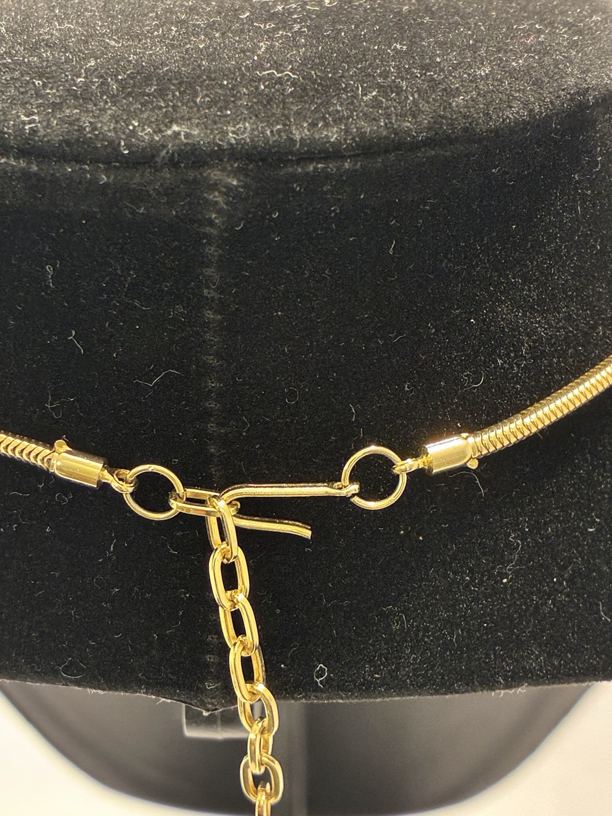 Minimalist Gold Tone 3-Ring Concentric Statement Pendant Necklace 14″ Chain