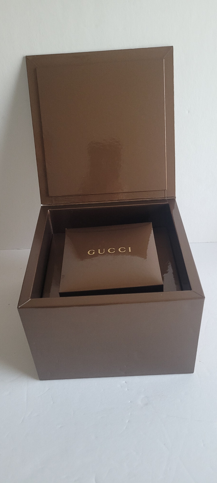 Gucci Chronoscope Watch 46 Diamond Bezel Mens’ SS Band Model #YA101309