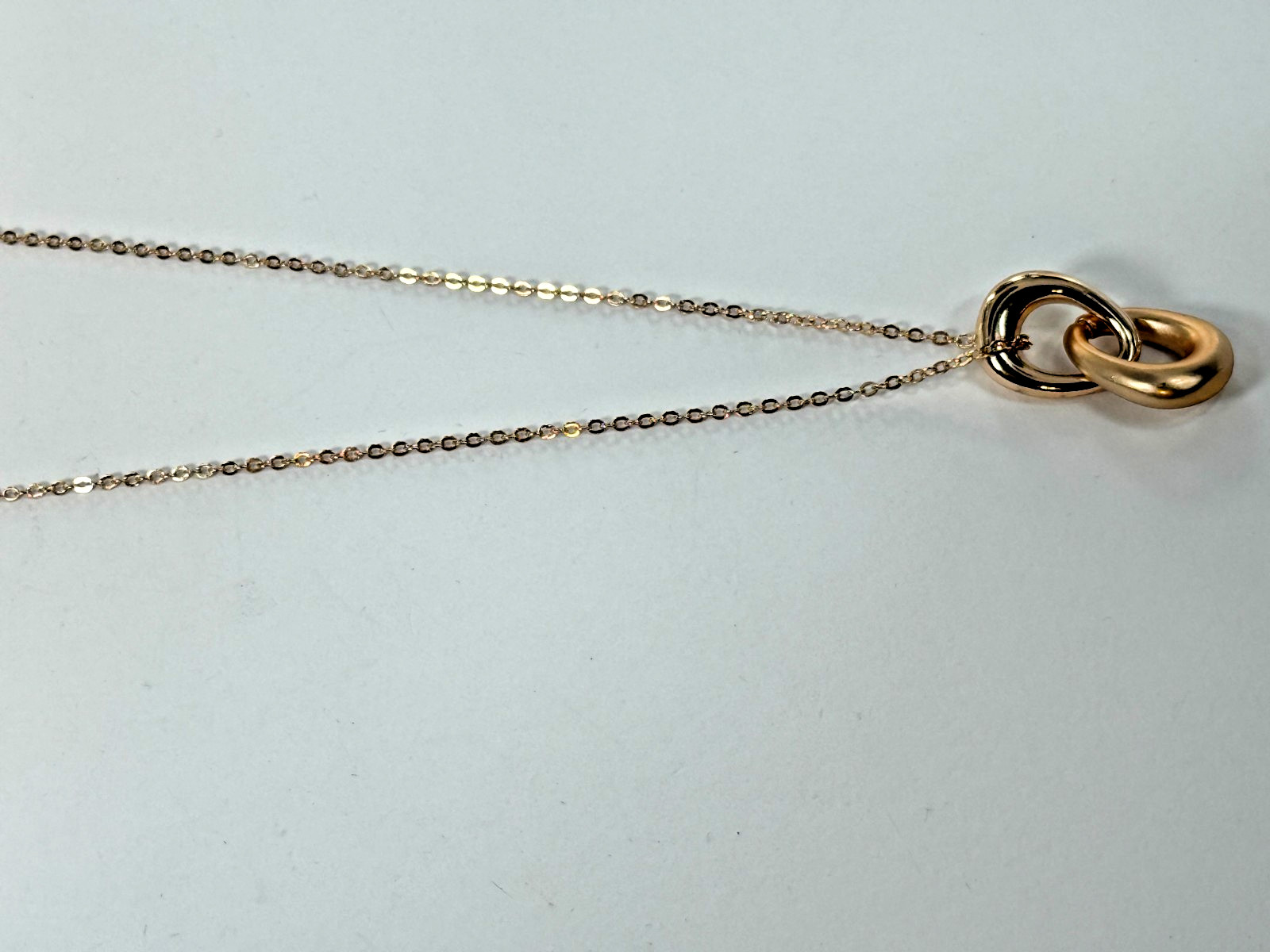 Necklace Jewelry Two Linked Ovals Chain, Mixed Metals Goldtone