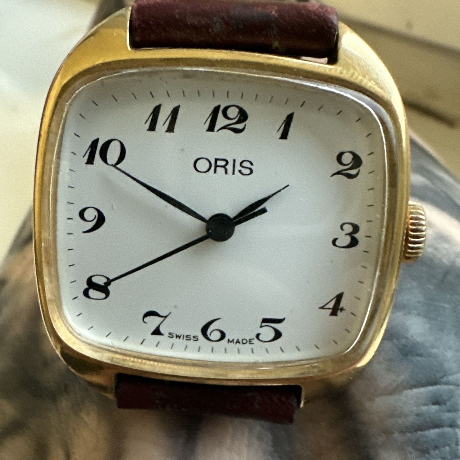 Retro 1970’s Gents TV screen Oris, Sold As Seen For Spares/Repairs Only.