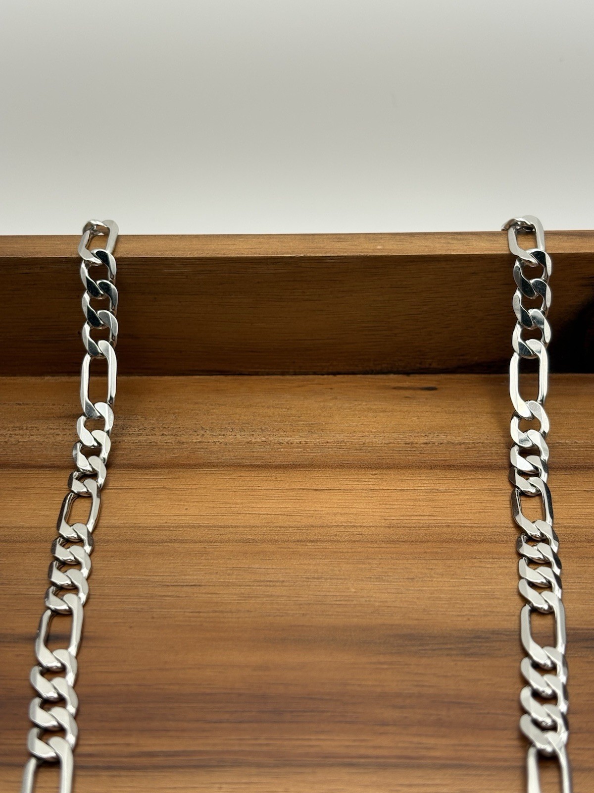 20 INCH STERLING SILVER FIGARO CHAIN NECKLACE 7MM 33.7G RHODIUM FINISH 925