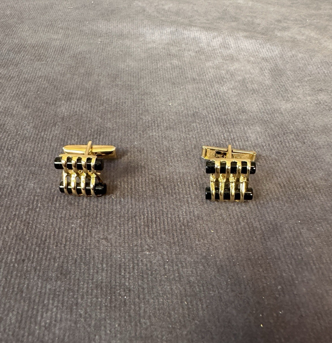 Beautiful Black and Gold Cufflinks from Cedrics of Minneapolis MN
