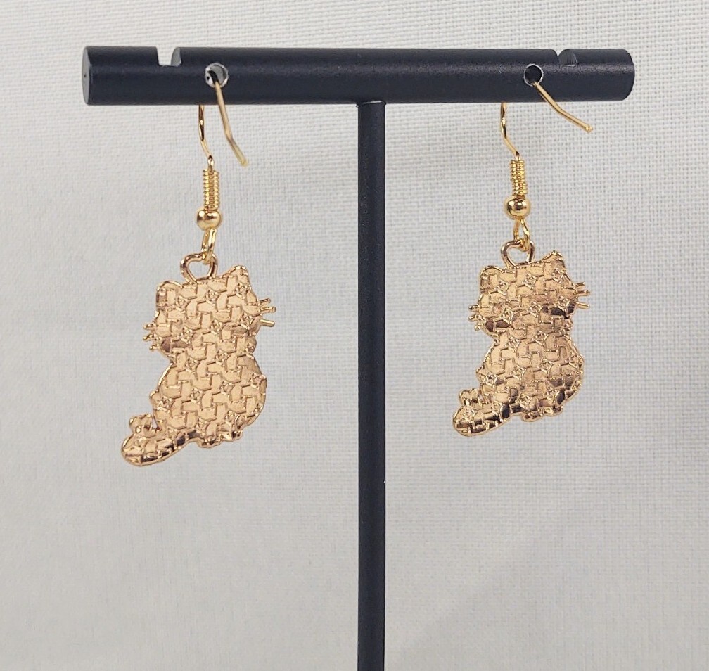 Hook Drop Dangle Pierced Earrings Black Cats Red Hearts Love Costume Jewelry