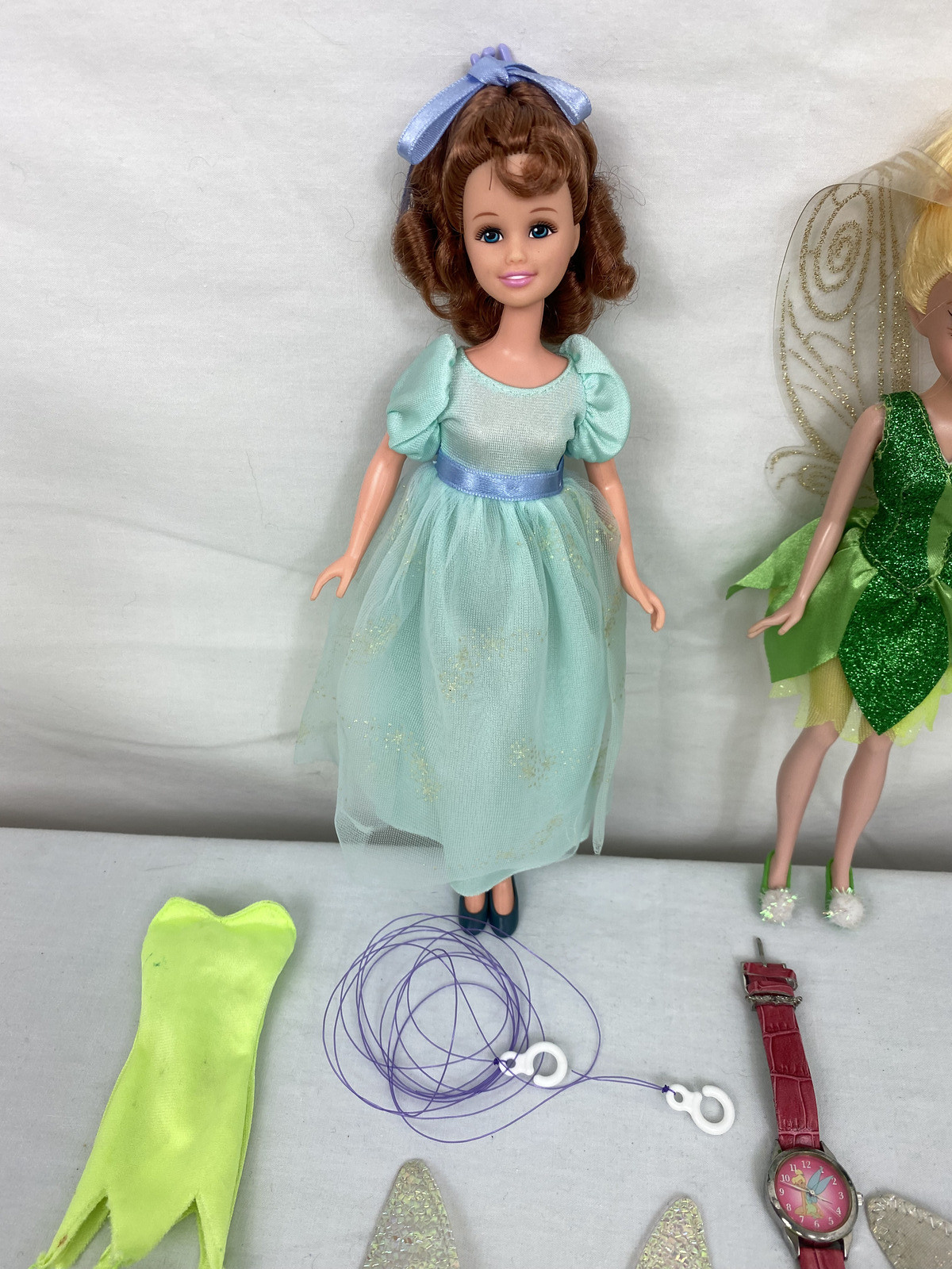 Disney Peter Pan Lot 3 Dolls + Tinker Bell Watch + 8 Outfits + Accessories